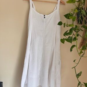 Elegant White Midi Dress